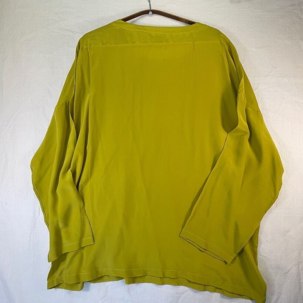 Missoni Green Basic Round Neck Dropped Shoulder S… - image 8